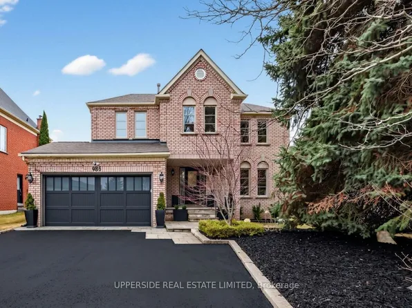 986 Stonehaven Ave, Newmarket, ON L3X 1P6