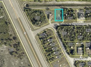 407 Hedgewood St, Lehigh Acres, FL 33974