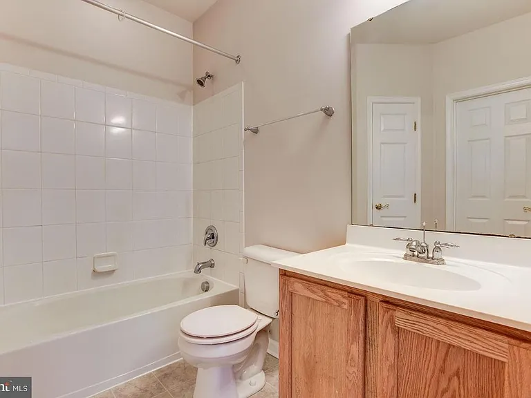 7230 Darby Downs — Photo 7
