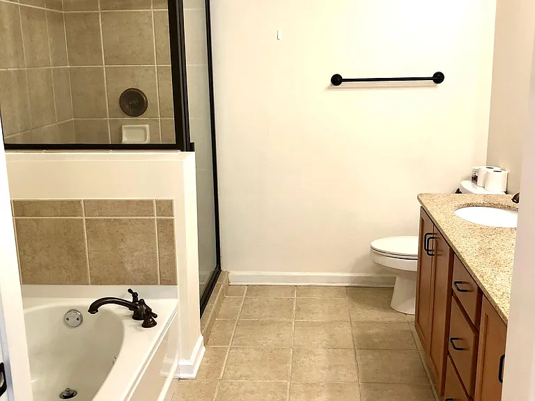 665 Tennessee St #202 — Photo 51