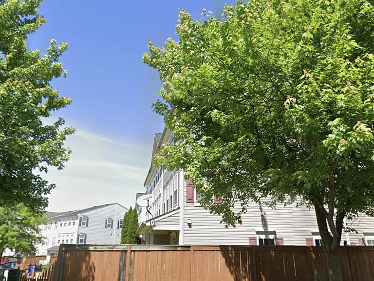 4946 Whitney Ter — Photo 24