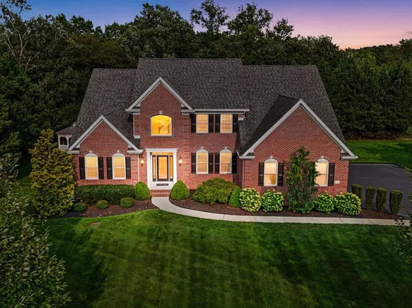 14 Laielli Ct, Vineland, NJ 08360