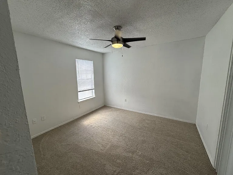 6304 Alissa Dr — Photo 5