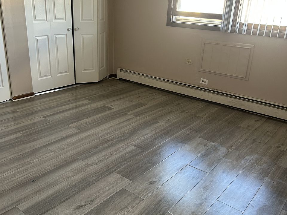 1st image of 402 Cornell Ave APT 2B