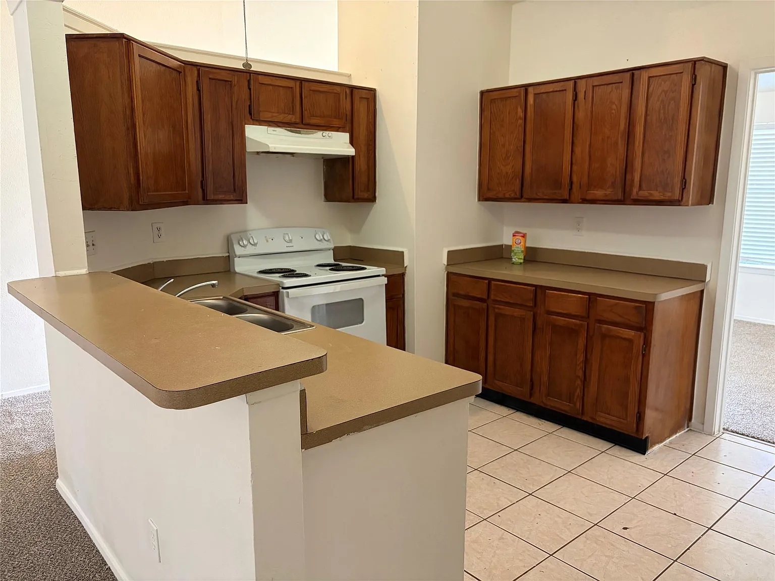 2 bed, 2.0 bath, 1244 sqft, $1,600 — Photo 4