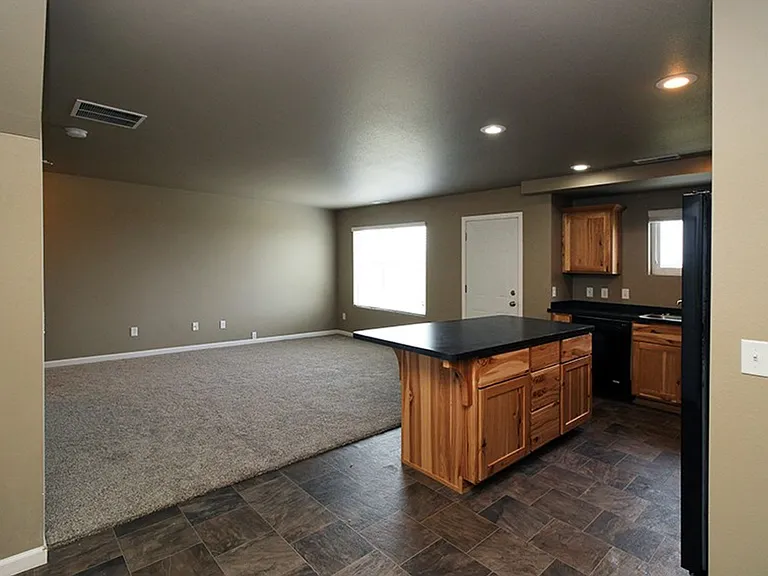 4231 Serenity Ct — Photo 8