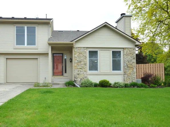 5954 Sawmill Woods Dr, Fort Wayne, IN 46835