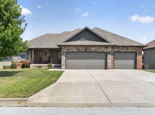 2753 W Fishhook Avenue, Ozark, MO 65721