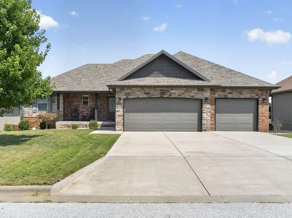 2753 W Fishhook Avenue, Ozark, MO 65721
