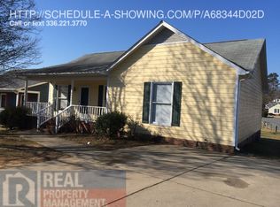 1800 Covenant Ln, Greensboro, NC 27406