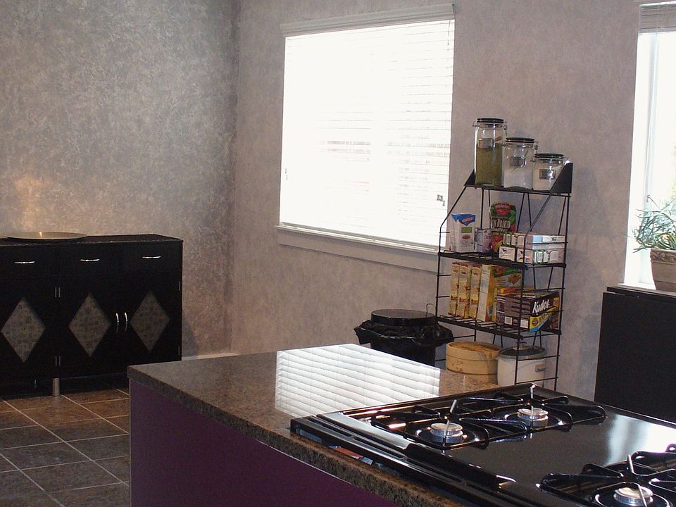 1st image of 650 N 300 W APT 224