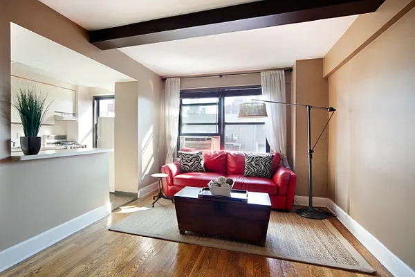 Sold by Patrick Quagliano, LREB | media 6
