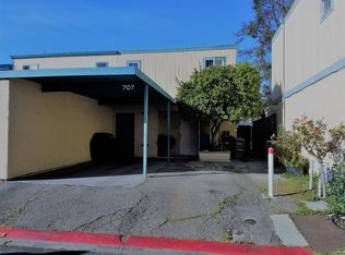 707 Rockwell Pl, Santa Rosa, CA 95401