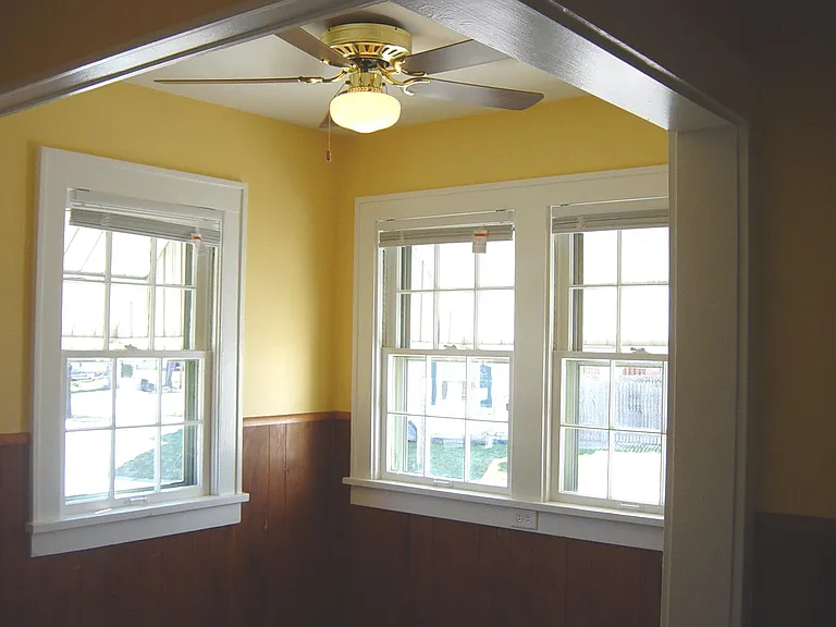 Breakfast nook