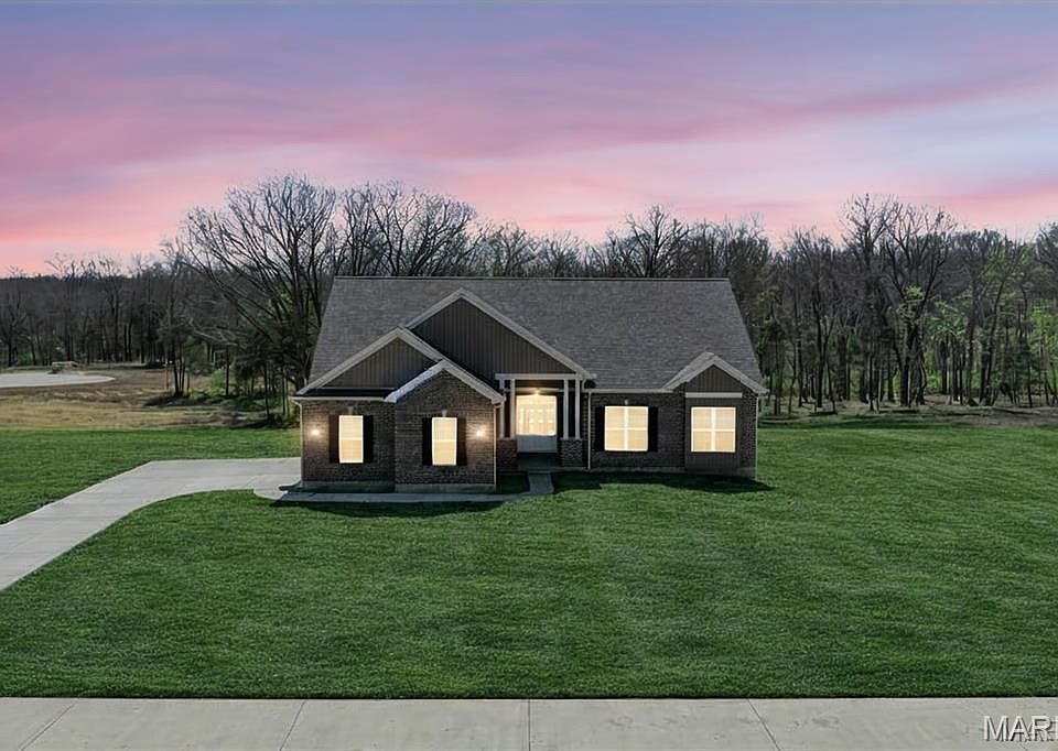 1st image of 308 Schaper Estates Xing