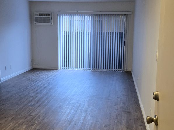 2440 Corinth Ave APT 101