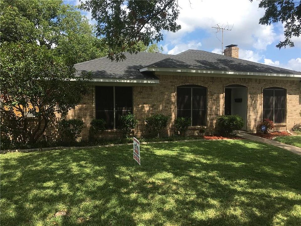 2nd image of 3109 Kensington Dr