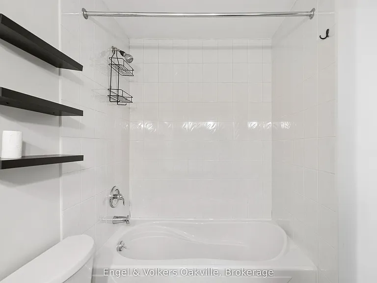 1055 Dundas St E #184 — Photo 24