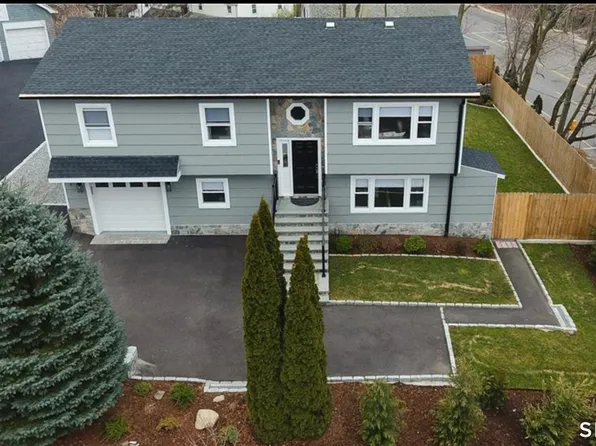 7 Dubois Street, Stamford, CT 06905