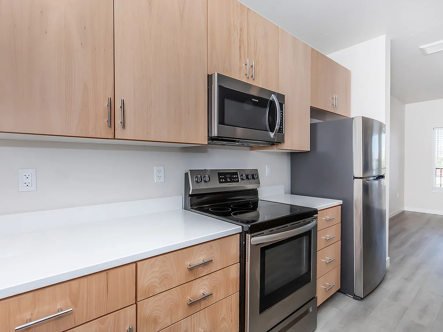 Struthers Residences — Photo 2