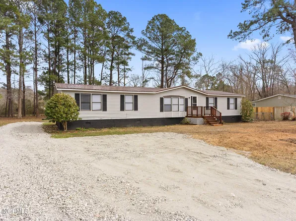 33 Bob White Spur, Burgaw, NC 28425