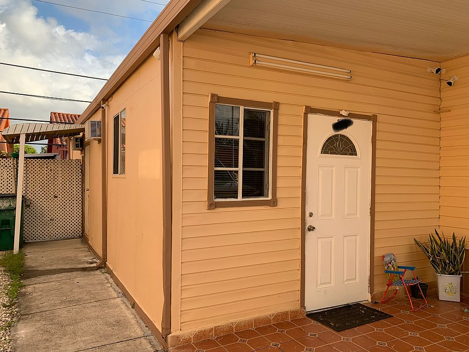 2nd image of 12401 W Okeechobee Rd Lot 314