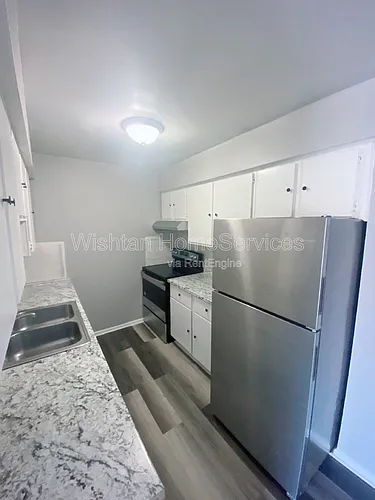 204 Charleston Blvd #6 Photo 1