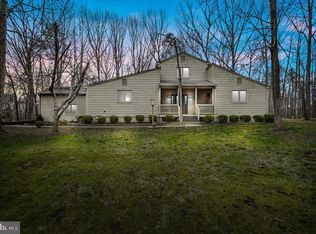 324 Mechunk Creek Dr, Troy, VA 22974