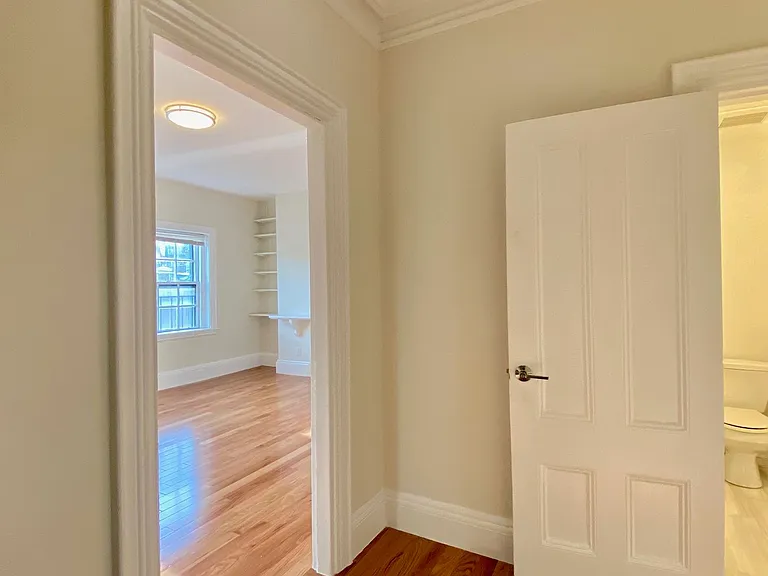 92 Charles St #5 — Photo 20