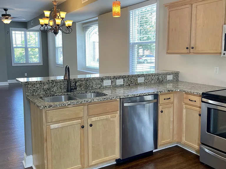 116 Capital St #1 — Photo 5