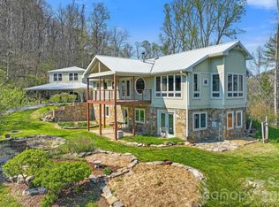310 Burr Rdg, Marshall, NC 28753