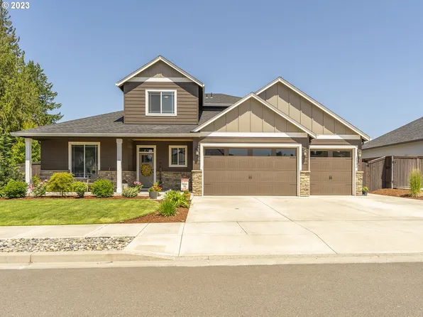 1702 SE 43rd Way, Brush Prairie, WA 98606
