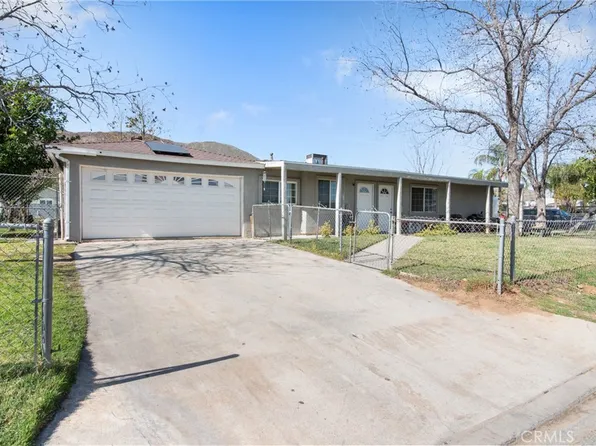 2847 Marie Dr, Riverside, CA 92509