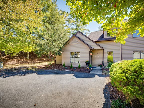 2nd image of 264 Willowbend Pl