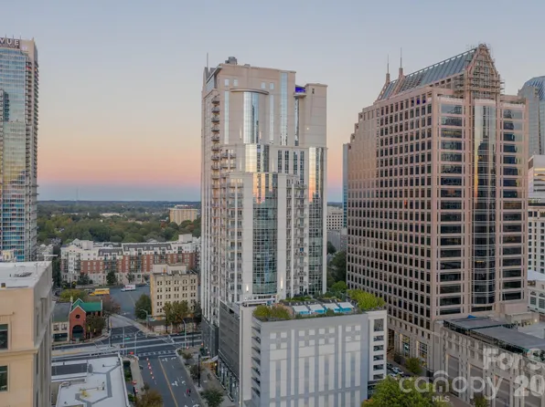 333 W Trade St Unit 1200, Charlotte, NC 28202