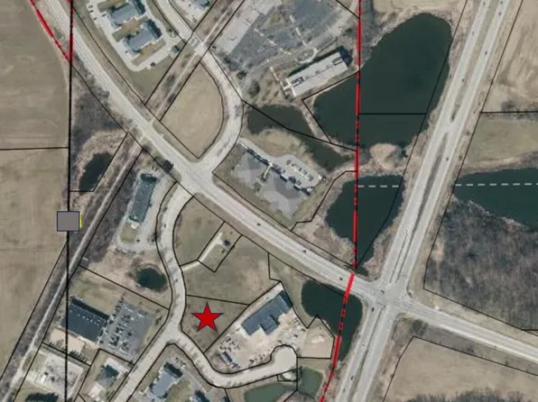 731 CORNERSTONE CROSSING, Waterford, WI 53185