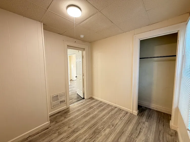 67 Barton St #2 — Photo 19