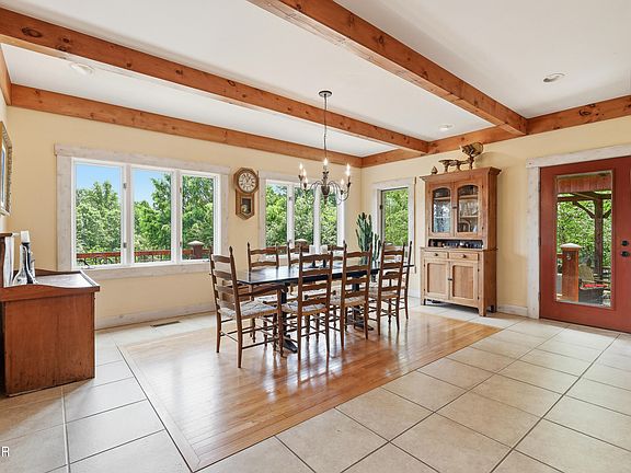 29th image of 1319 Licklog Hollow Rd