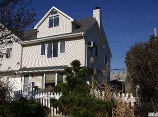 505 E Pine St, Long Beach, NY 11561