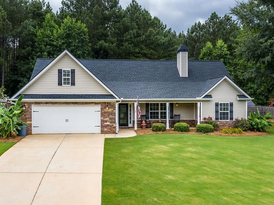 1st image of 192 Woodlands Dr