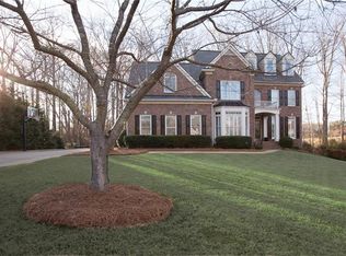 603 Lyndhurst Cir, Canton, GA 30115