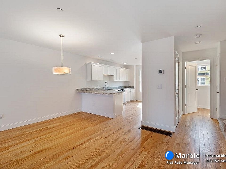 18 Dumaine Ave Nashua NH Zillow