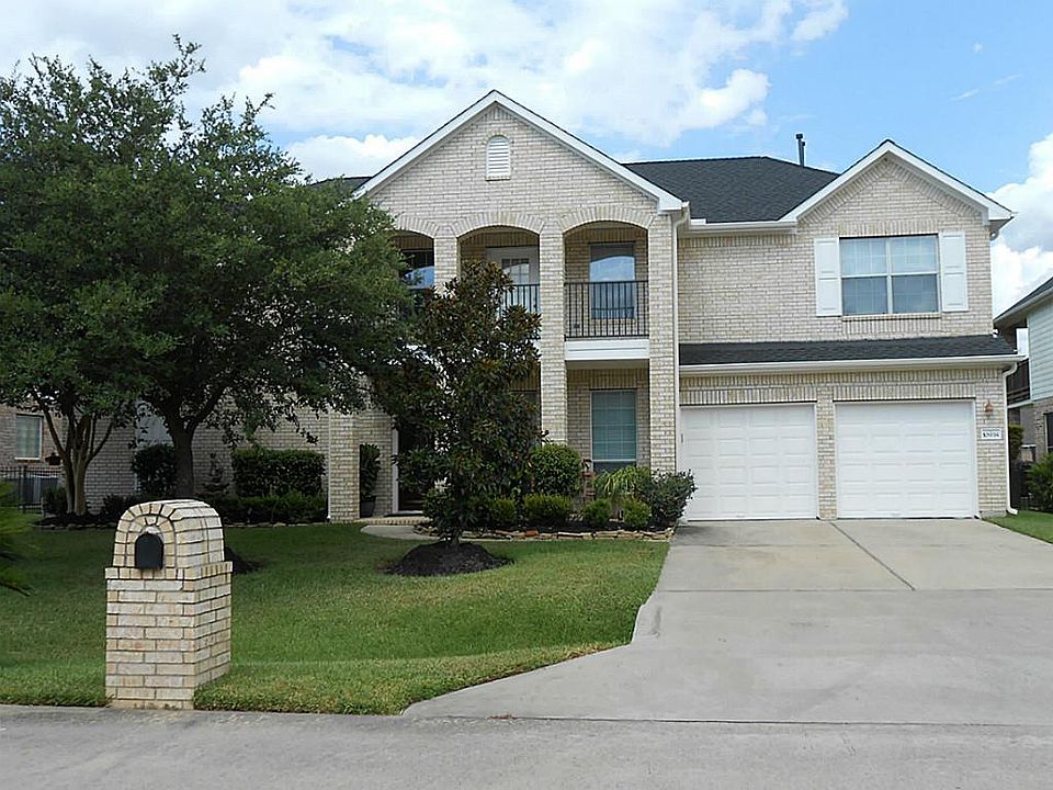1st image of 10938 S Country Club Green Dr
