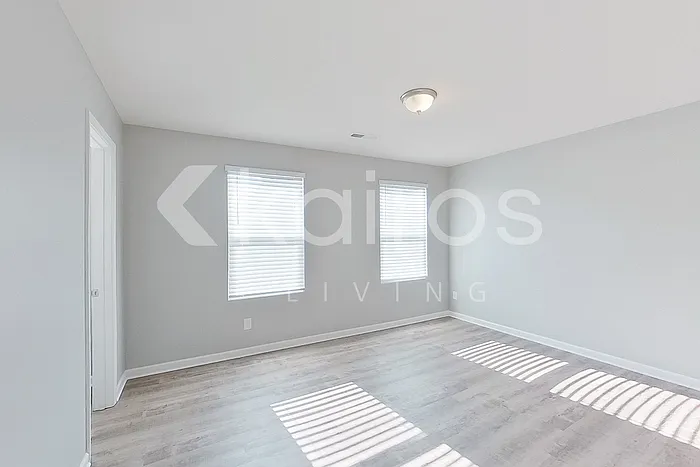 334 Waterfall Rd — Photo 14