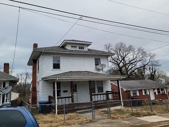 3rd image of 1462 Greenbrier Ave SE