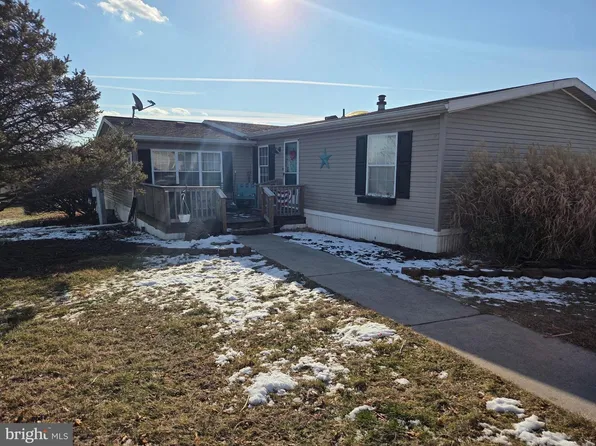 2640 Tamela Ave, Dover, PA 17315