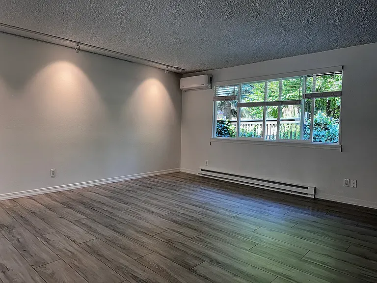 7223 S Cedar Rd — Photo 17