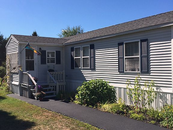 2nd image of 665 Saco St Lot 290