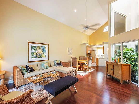 2nd image of 7073 Villa Lantana Way