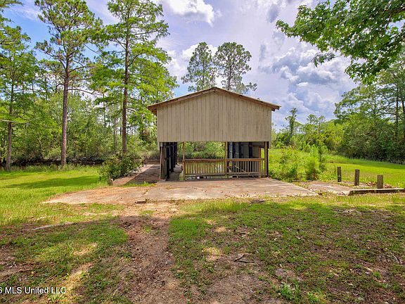 5th image of 16100 Bayou Coco Point Rd